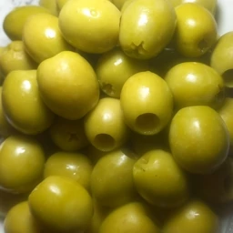 زیتون بدون هسته رودبار _ ظرف یک کیلو گرمی